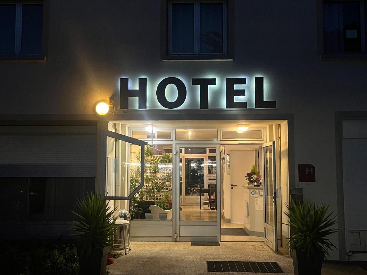 hôtel l'échappée oléron Saint-Georges-d'Oleron Esterno foto